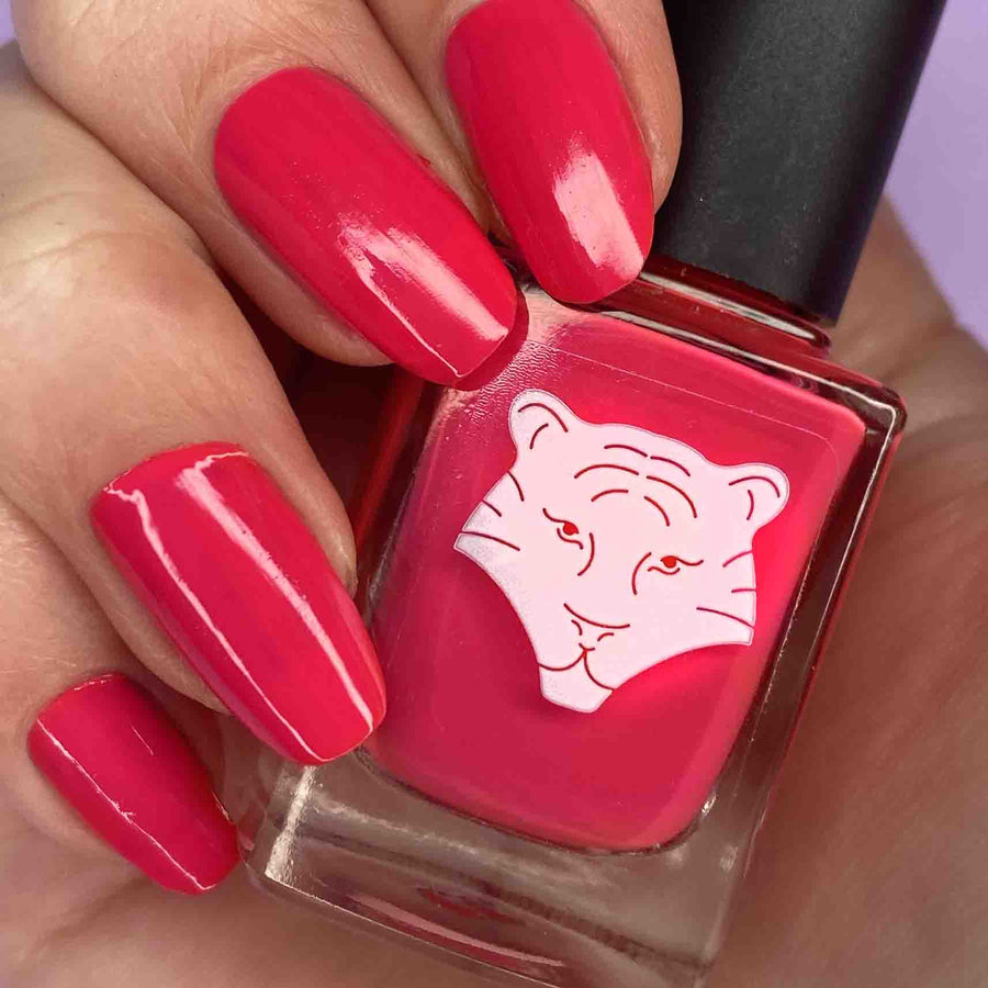 Vernis à ongles Fuschia 196 BEAT THE DRUM ALL TIGERS